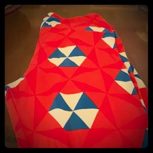 Leggings! Super cute!